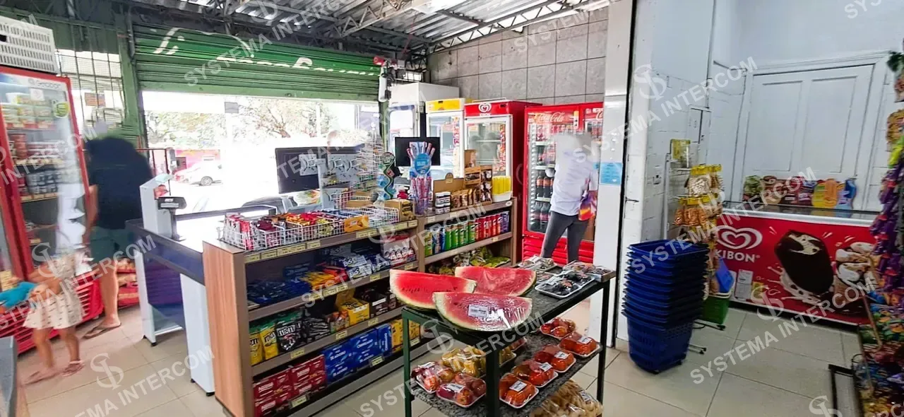 Mercado com Hortifruti de esquina em Guarulhos — foto 1