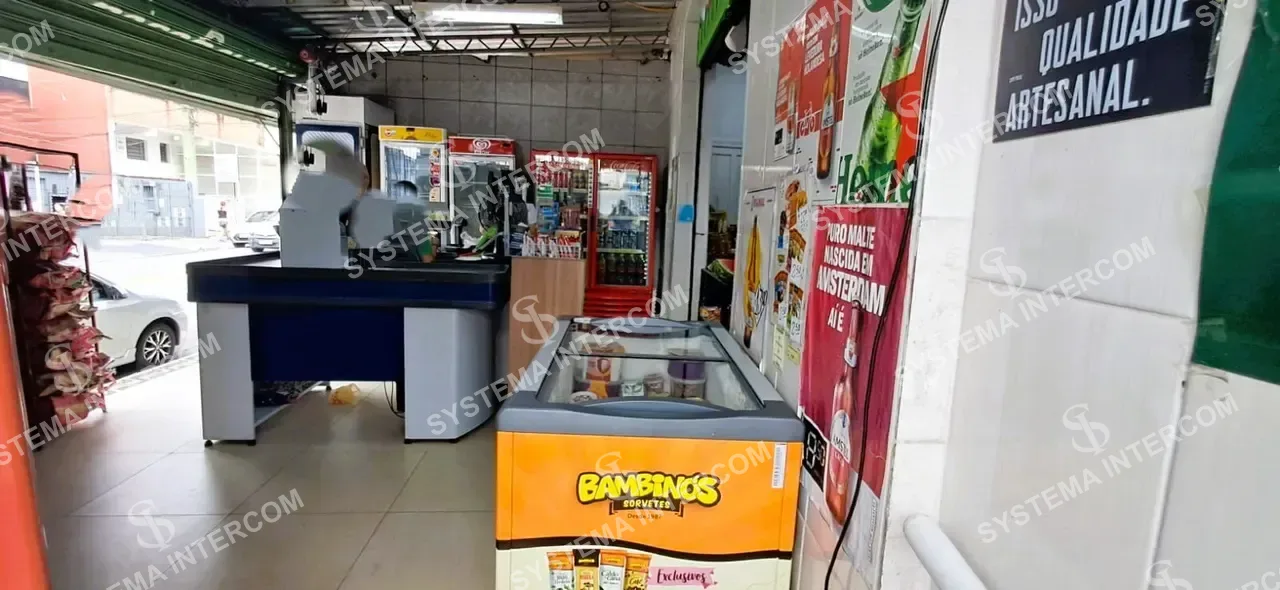 Mercado com Hortifruti de esquina em Guarulhos — foto 2