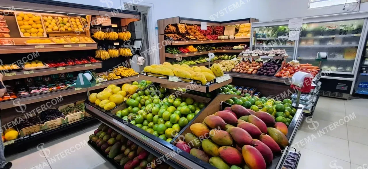 Mercado com Hortifruti de esquina em Guarulhos — foto 11