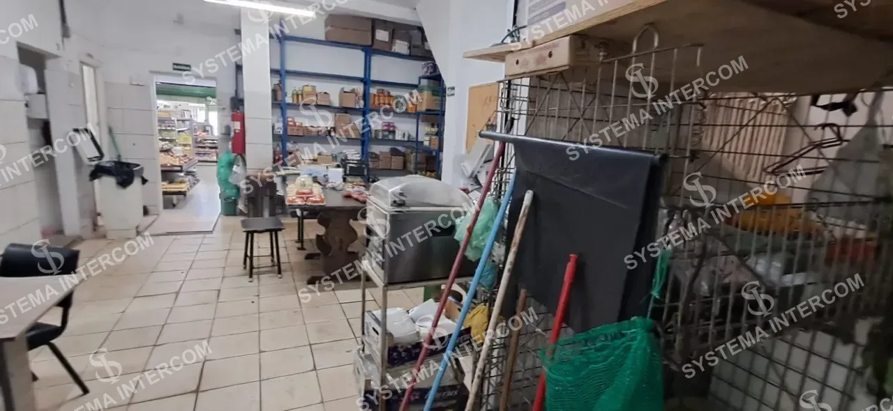 Mercado com Hortifruti de esquina em Guarulhos — foto 9