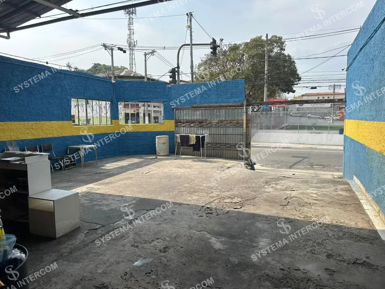 Lava Rapido de esquina zona Leste