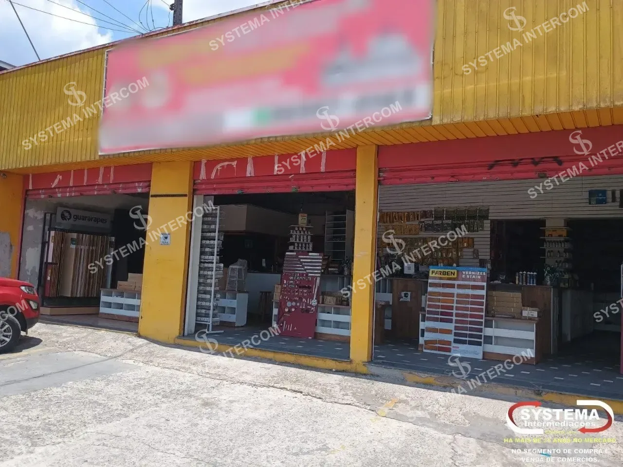 Loja de Ferragens e Madeira de esquina em Itaquaquecetuba
