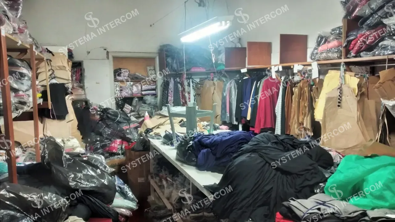 Loja de roupas na Zona Leste