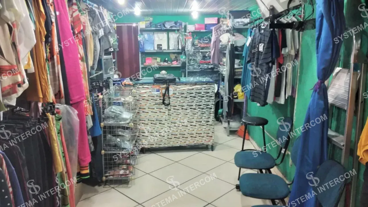 Loja de roupa e calçados Zona Leste