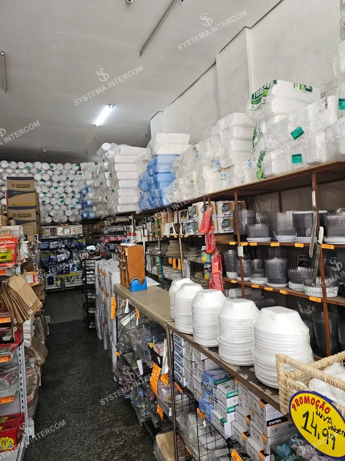 Loja de descartaveis de esquina em Guarulhos