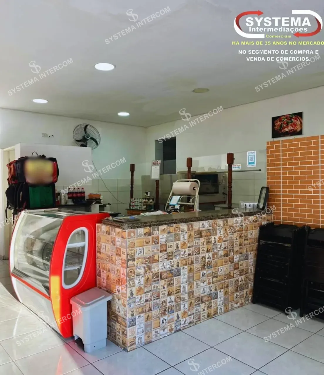 Pizzaria de esquina na Zona Leste