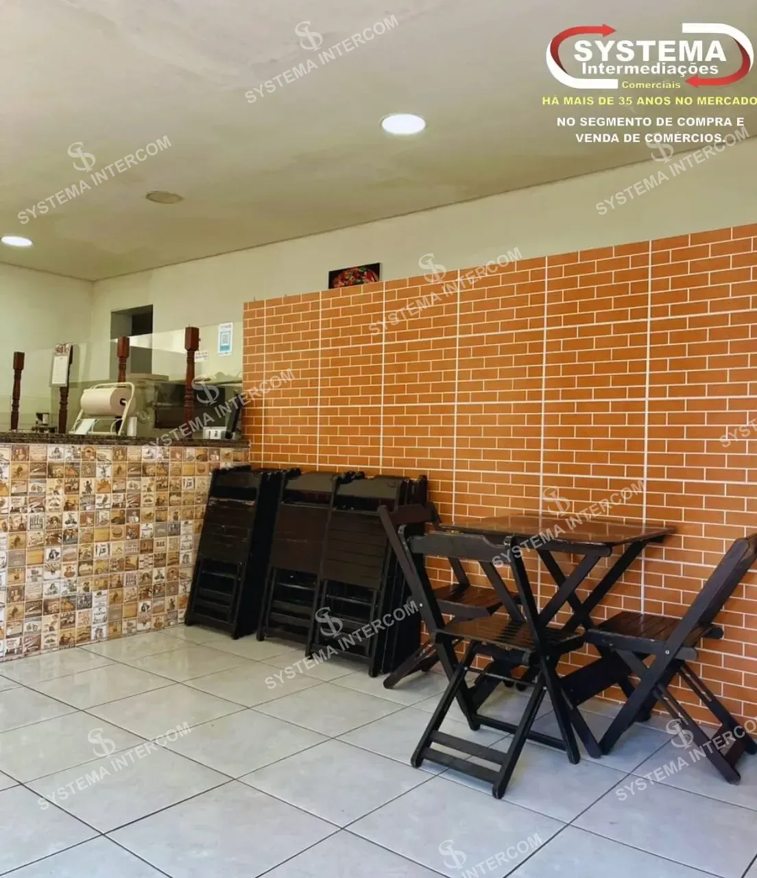 Pizzaria de esquina na Zona Leste
