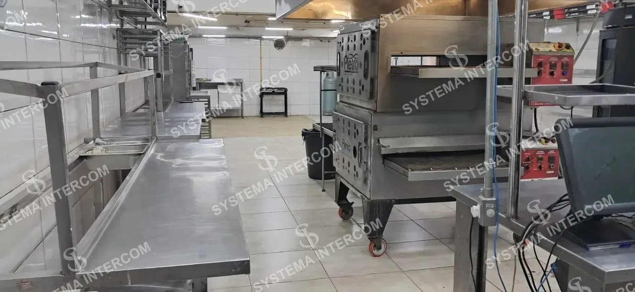 Disk pizza em Avenida de grande movimento