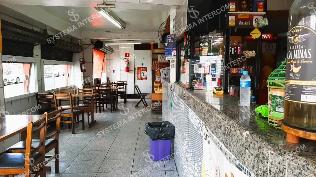 Lanchonete e Bar de esquina em Mogi