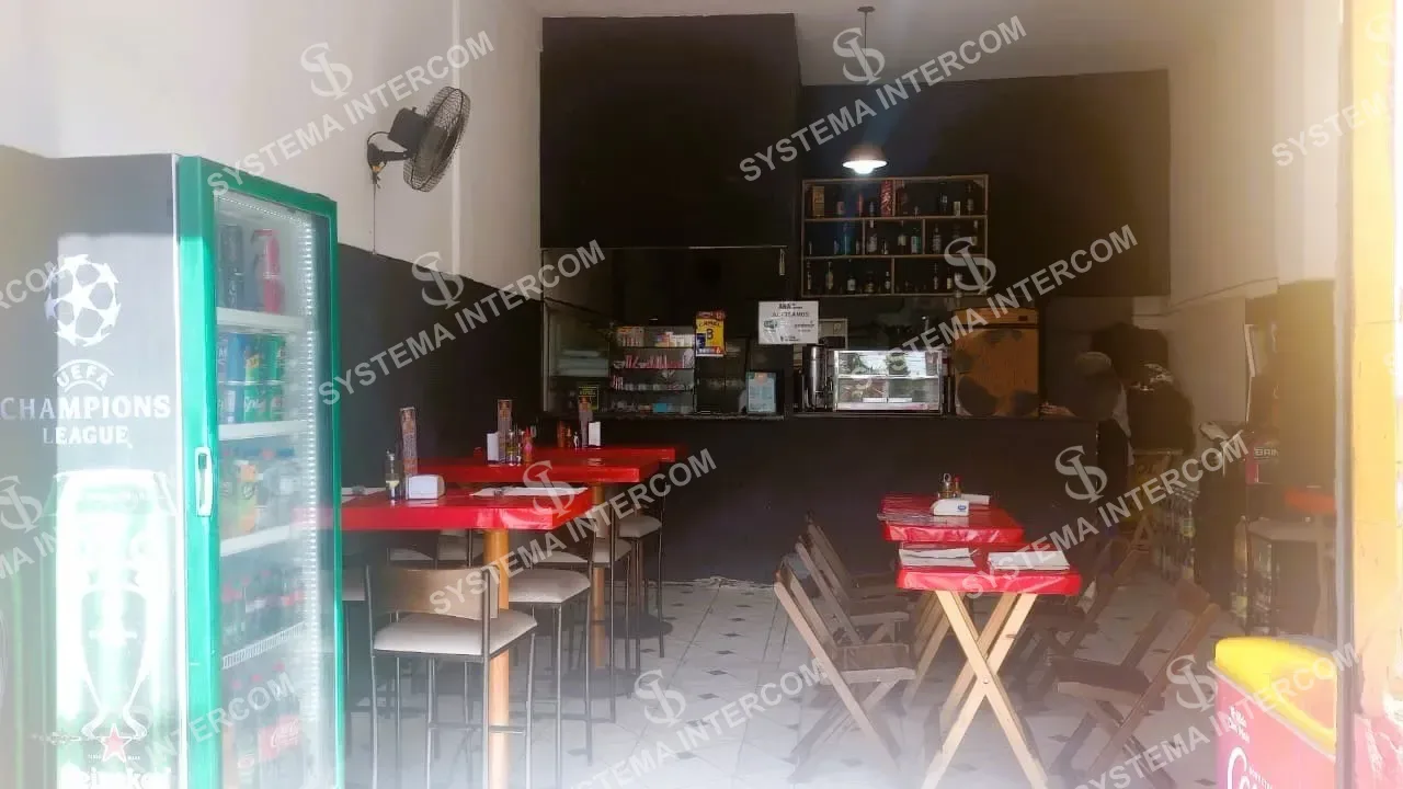 Lanchonete bem localizado na Zona Leste