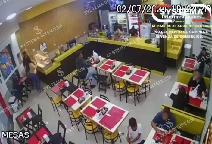 Linda Lanchonete de esquina na Zona Leste