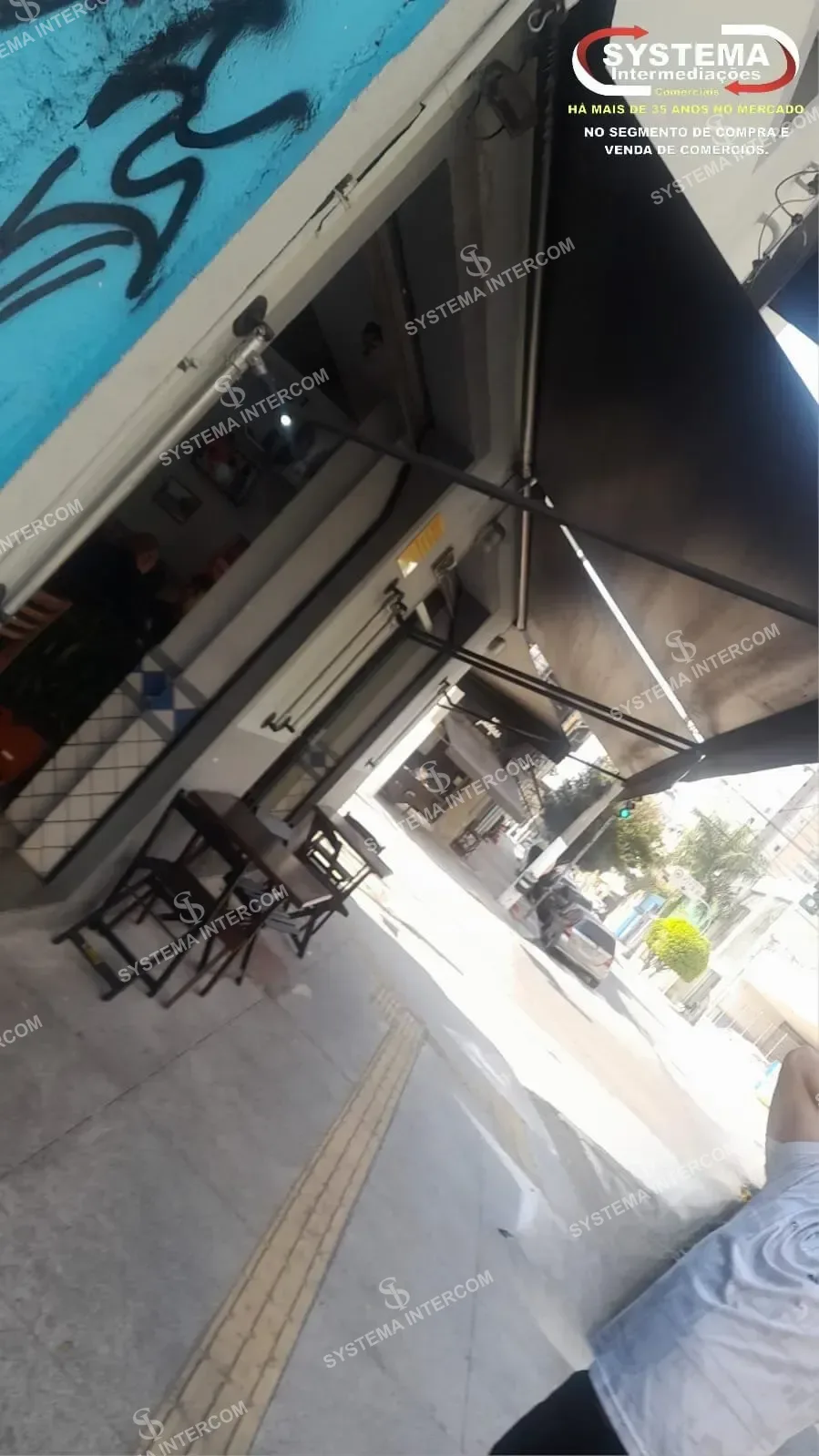 Linda Lanchonete de esquina em bairro nobre da Zona Oeste