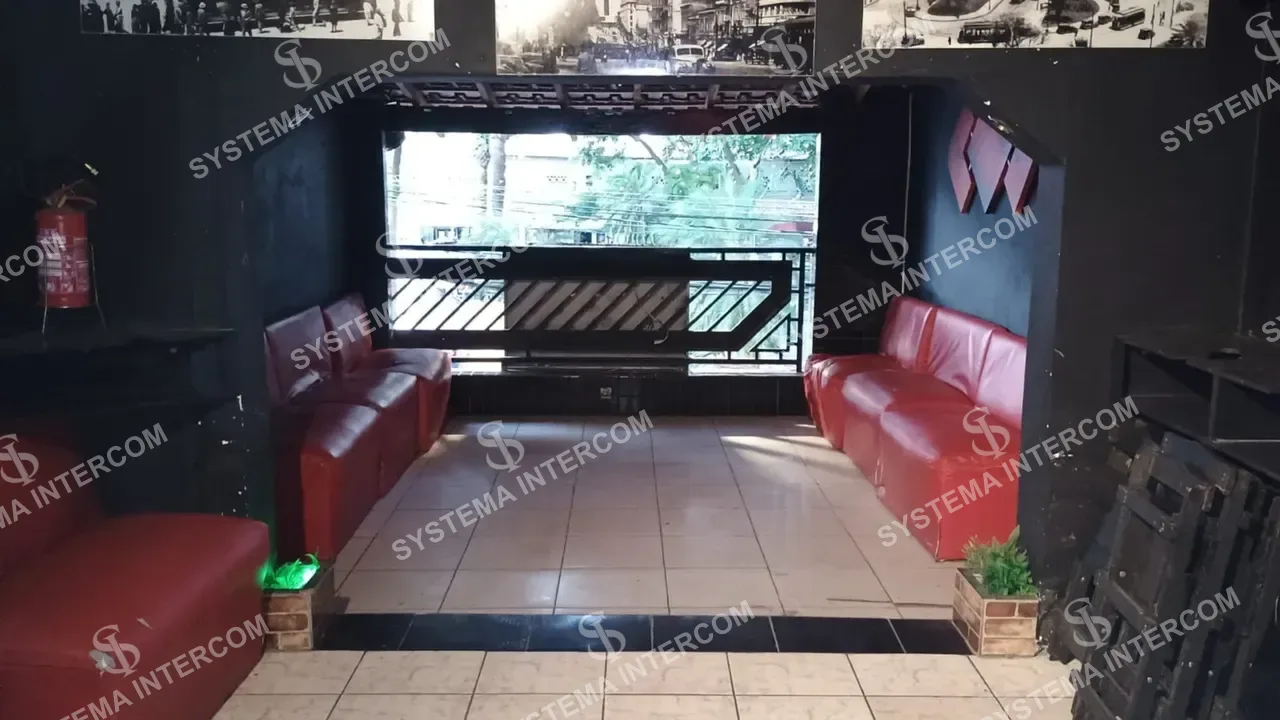 Bar e Lounge na Zona Leste