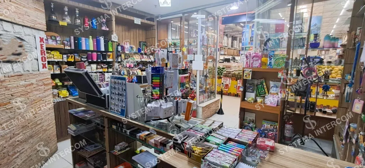 Linda loja de presentes e tabacaria confinada na Zona Leste