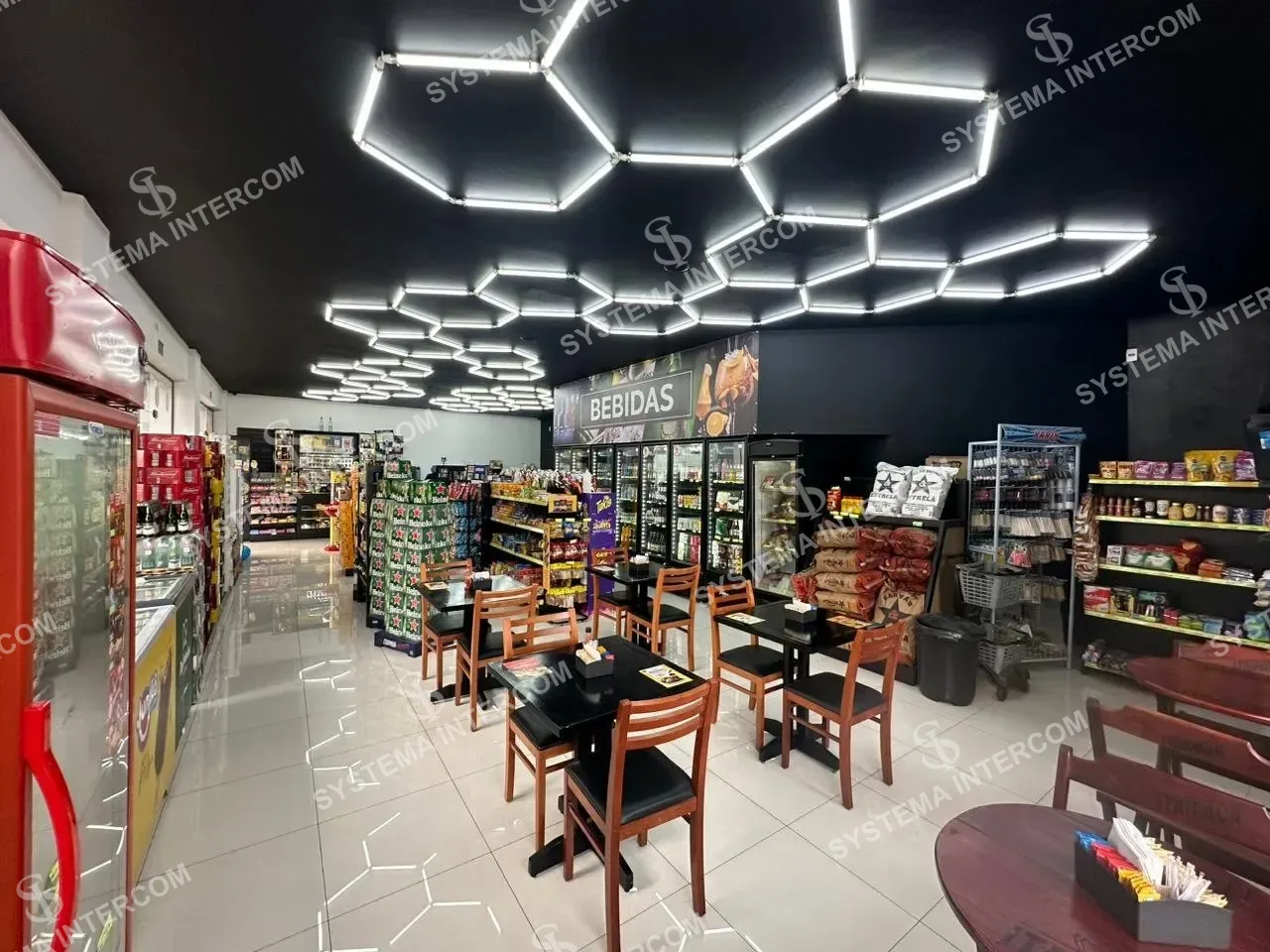 Linda conveniência em Arujá