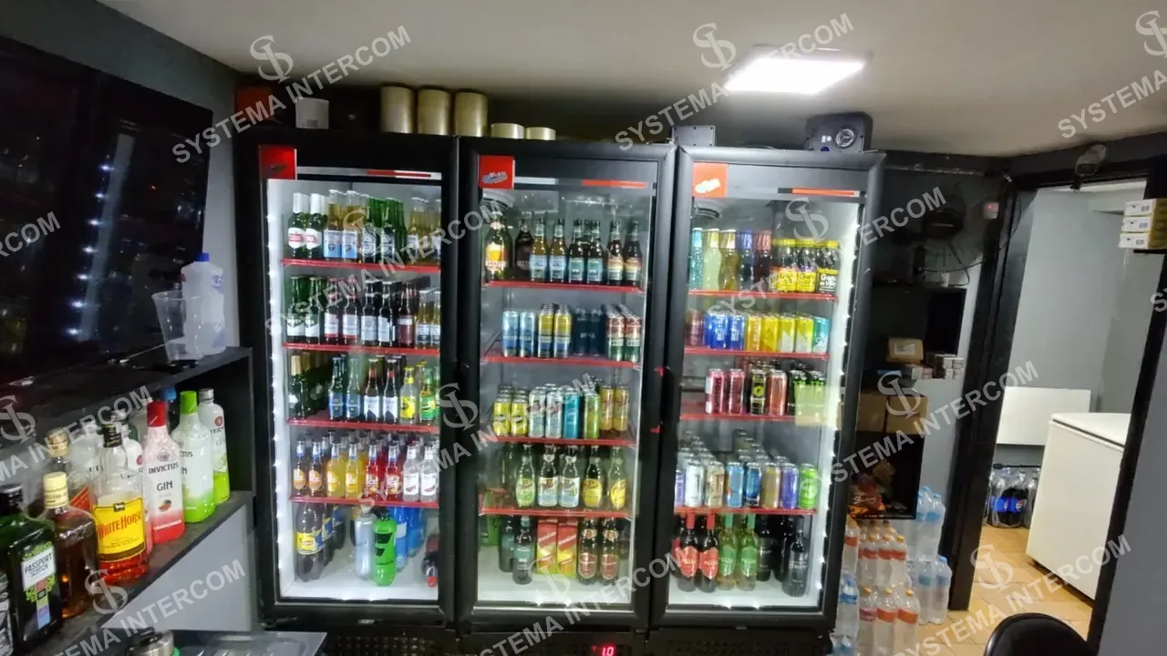 Adega de esquina na Zona Leste