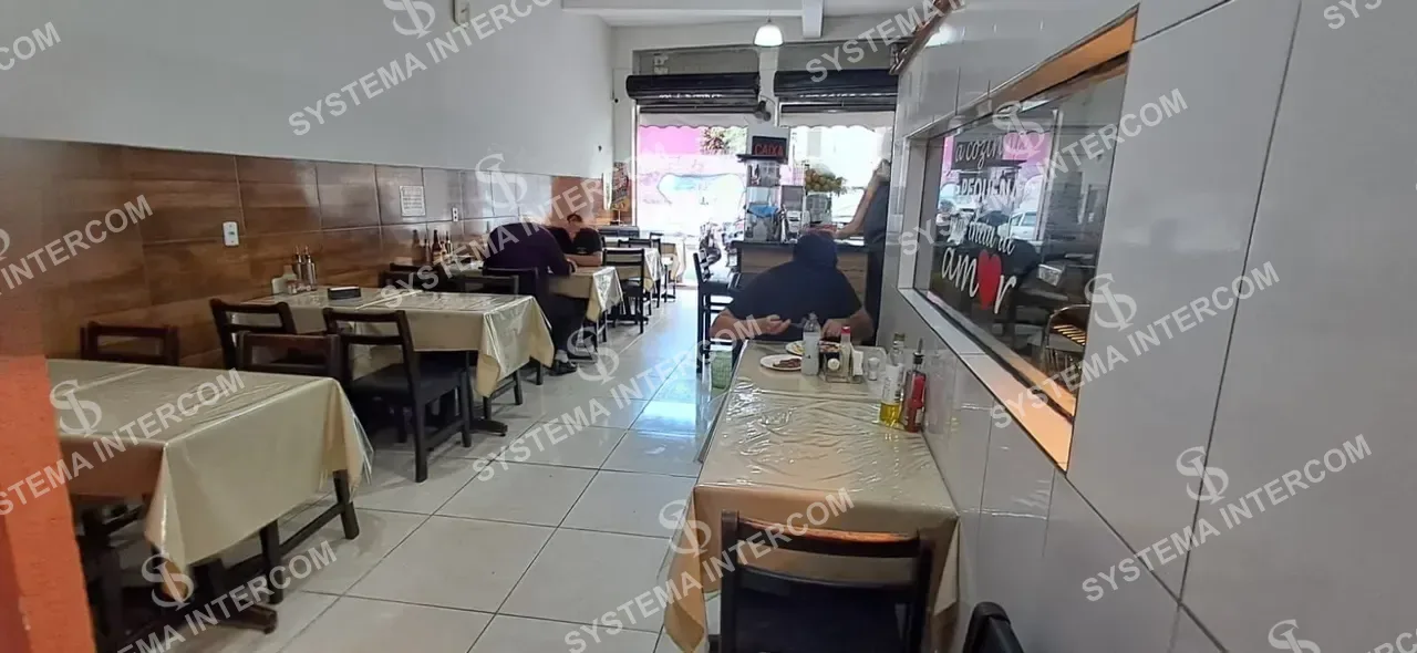 Adega de esquina em Sapopemba