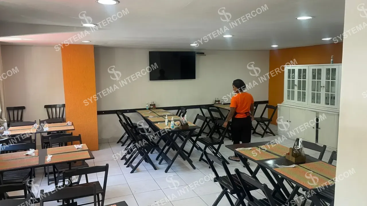 Restaurante de esquina na Zona Sul