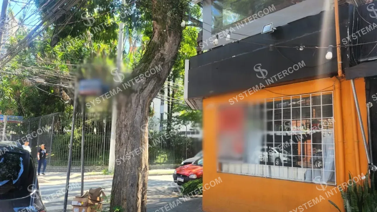 Restaurante de esquina na Zona Sul