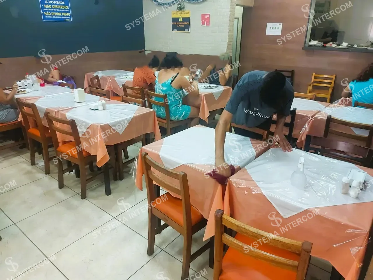 Lindo restaurante self service na Zona Leste de SP