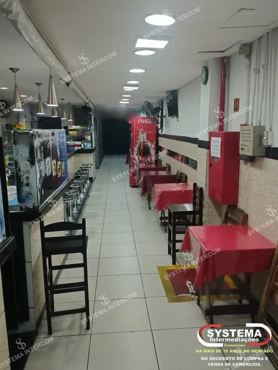 Restaurante e lanchonete no centro de São Paulo