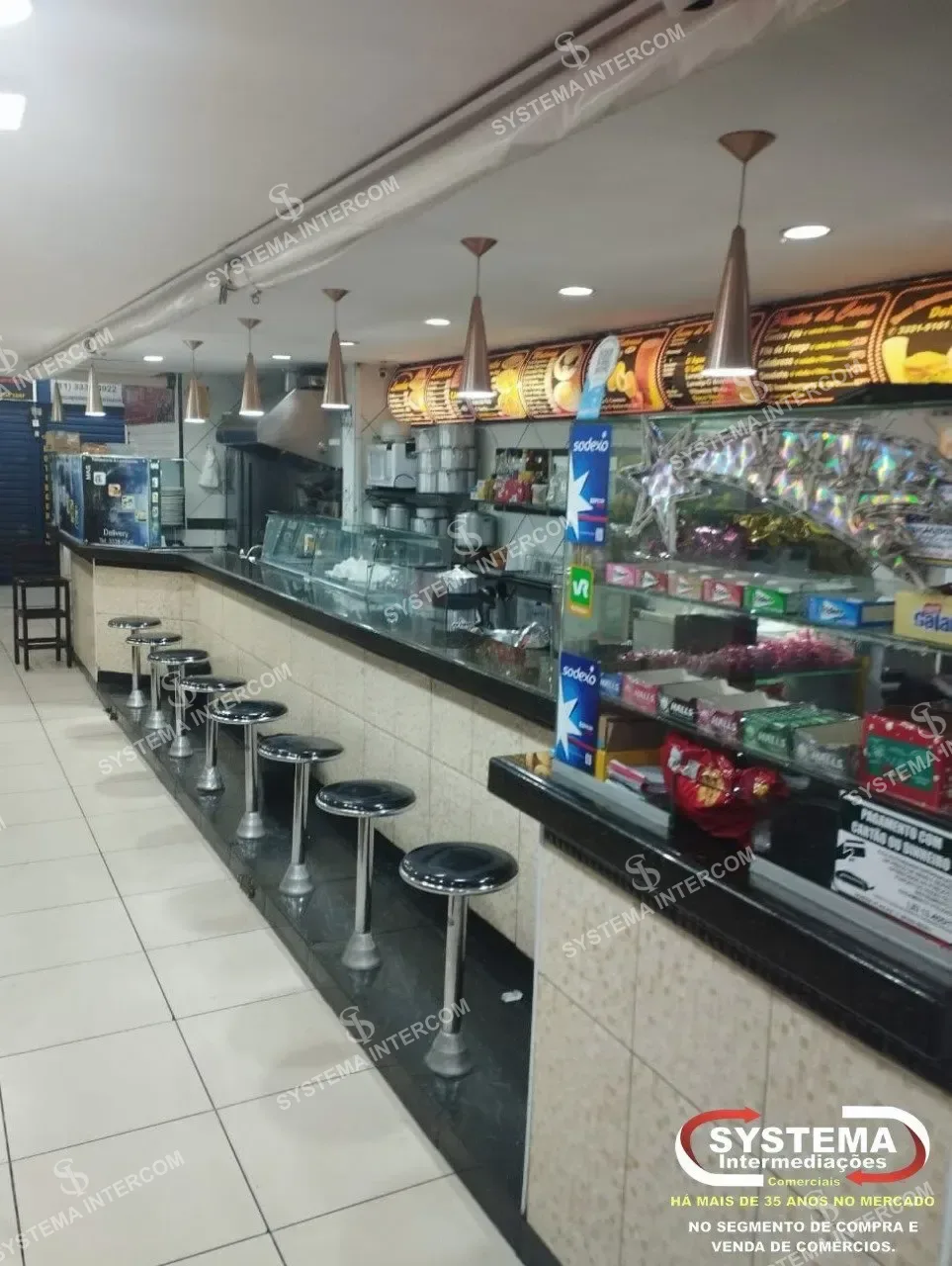 Restaurante e lanchonete no centro de São Paulo