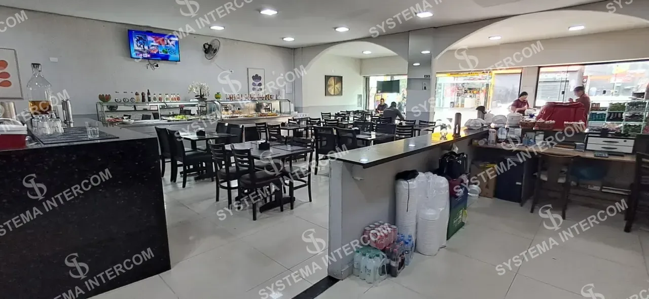 Lanchonete e Restaurante em av de muito movimento de bancos e lojas em Guarulhos