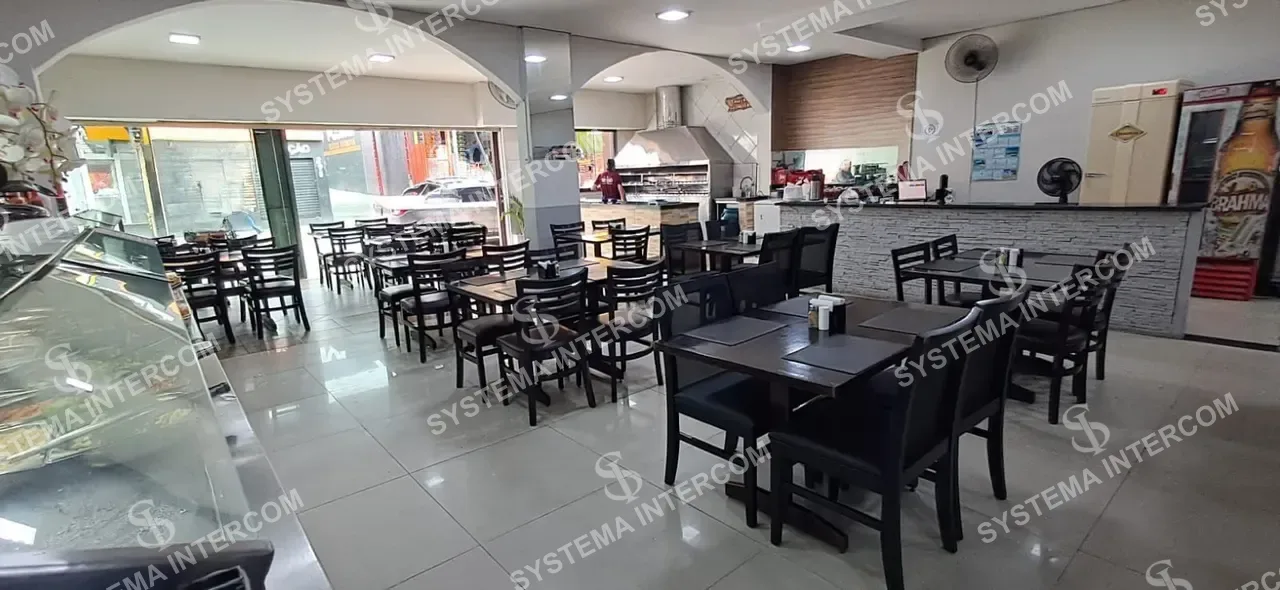Lanchonete e Restaurante em av de muito movimento de bancos e lojas em Guarulhos