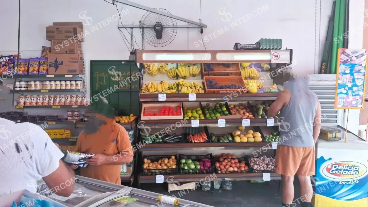 Mercadinho em Póa
