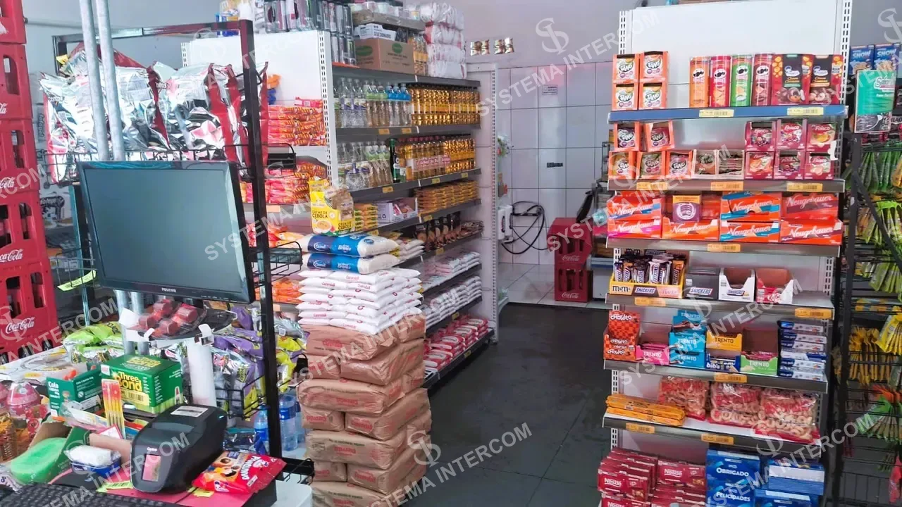 Mercadinho em Póa