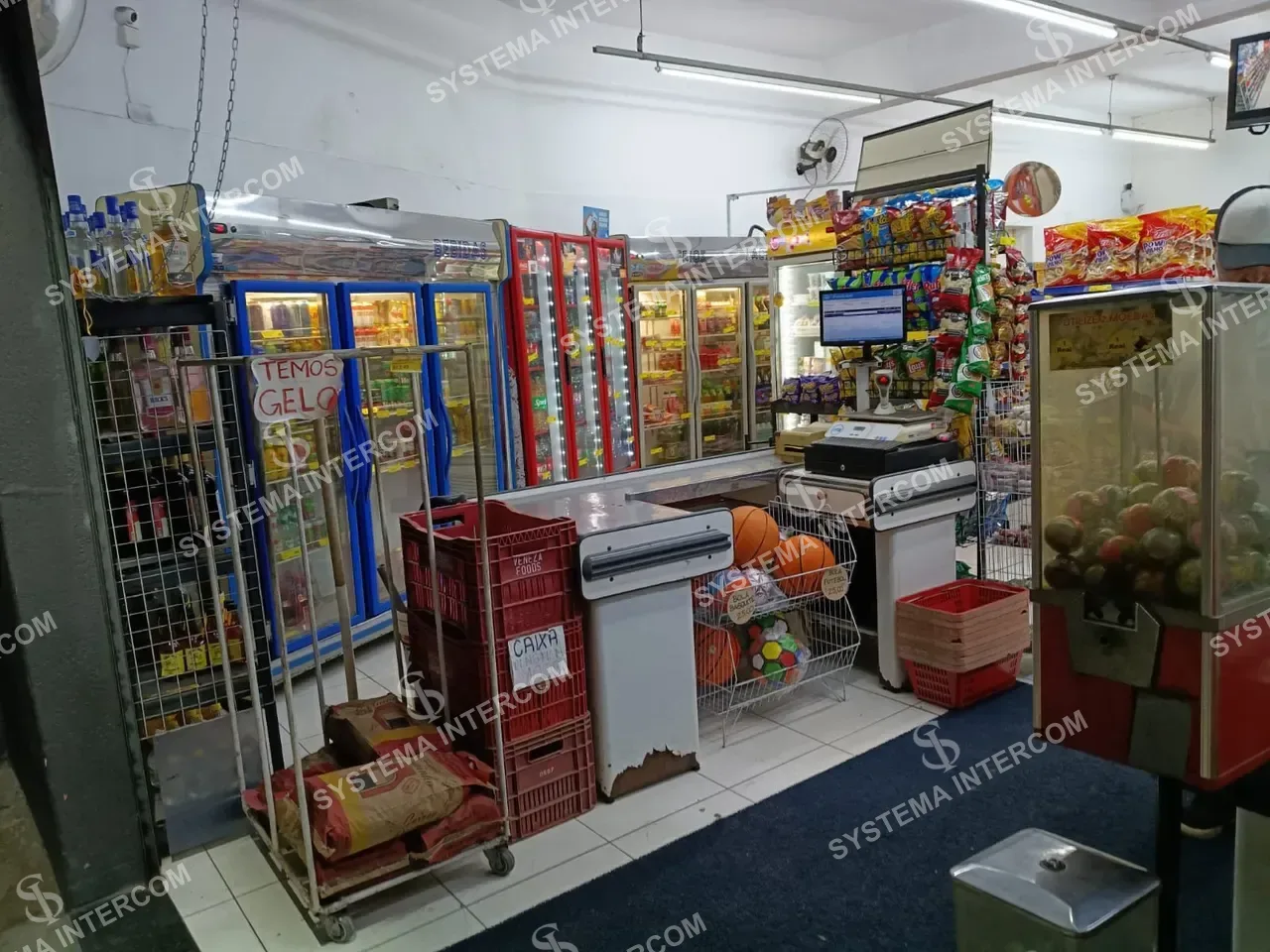 Mercado de esquina em Guarulhos