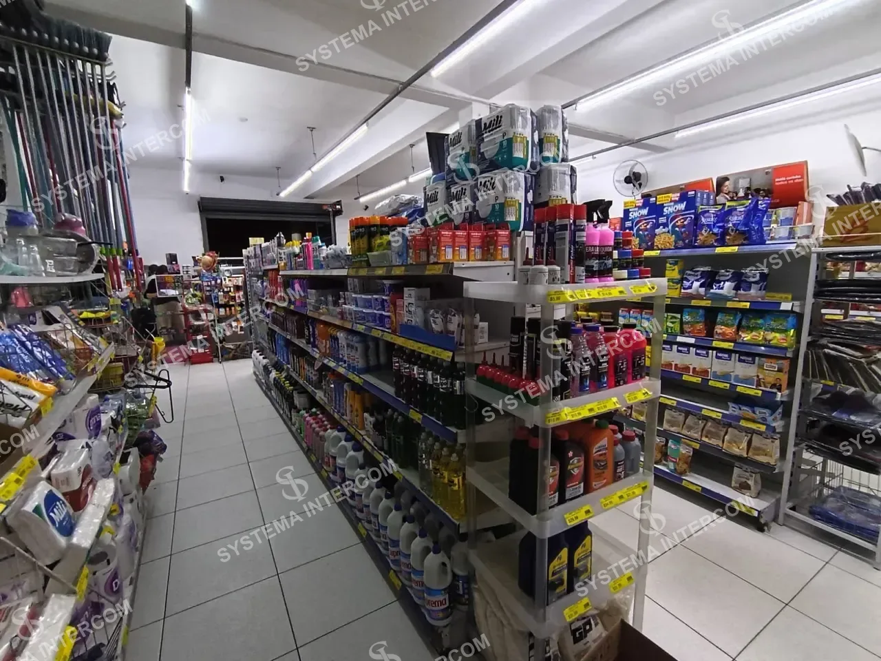 Mercado de esquina em Guarulhos