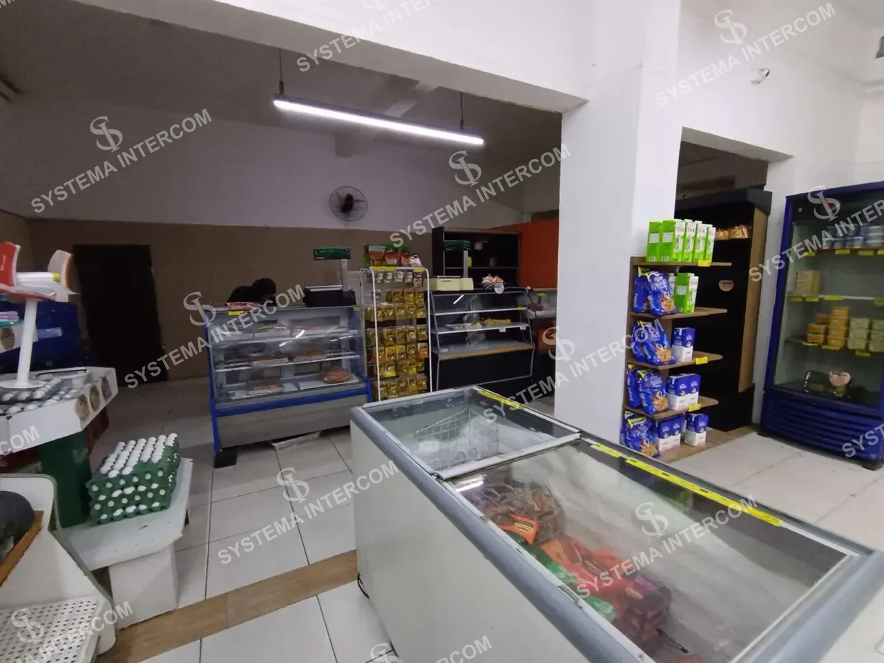 Mercado de esquina em Guarulhos