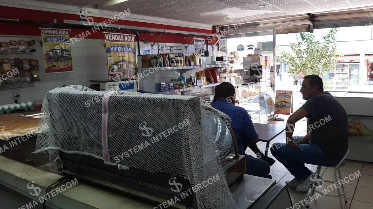 Mercadinho e padaria localizado na Zona Leste