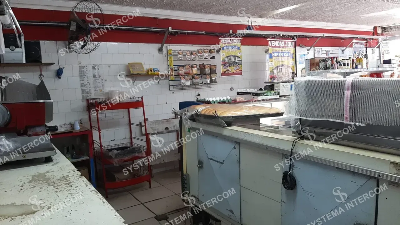 Mercadinho e padaria localizado na Zona Leste