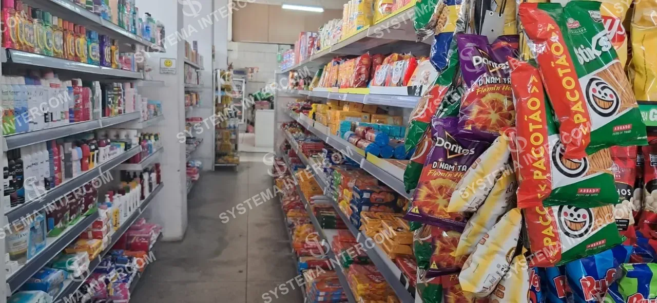 Mercado de esquina Zona Leste
