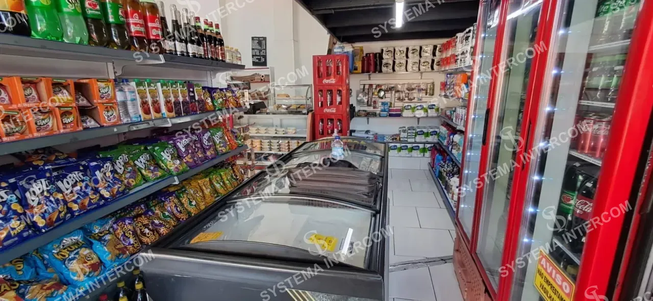 Mercadinho de esquina Zona Leste