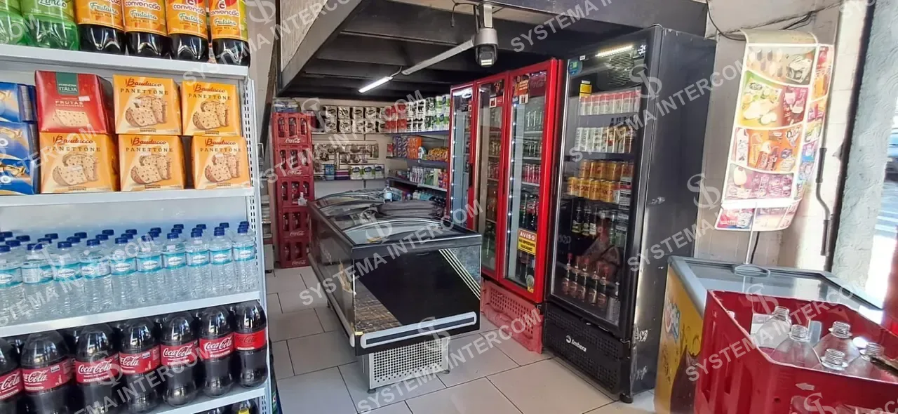 Mercadinho de esquina Zona Leste