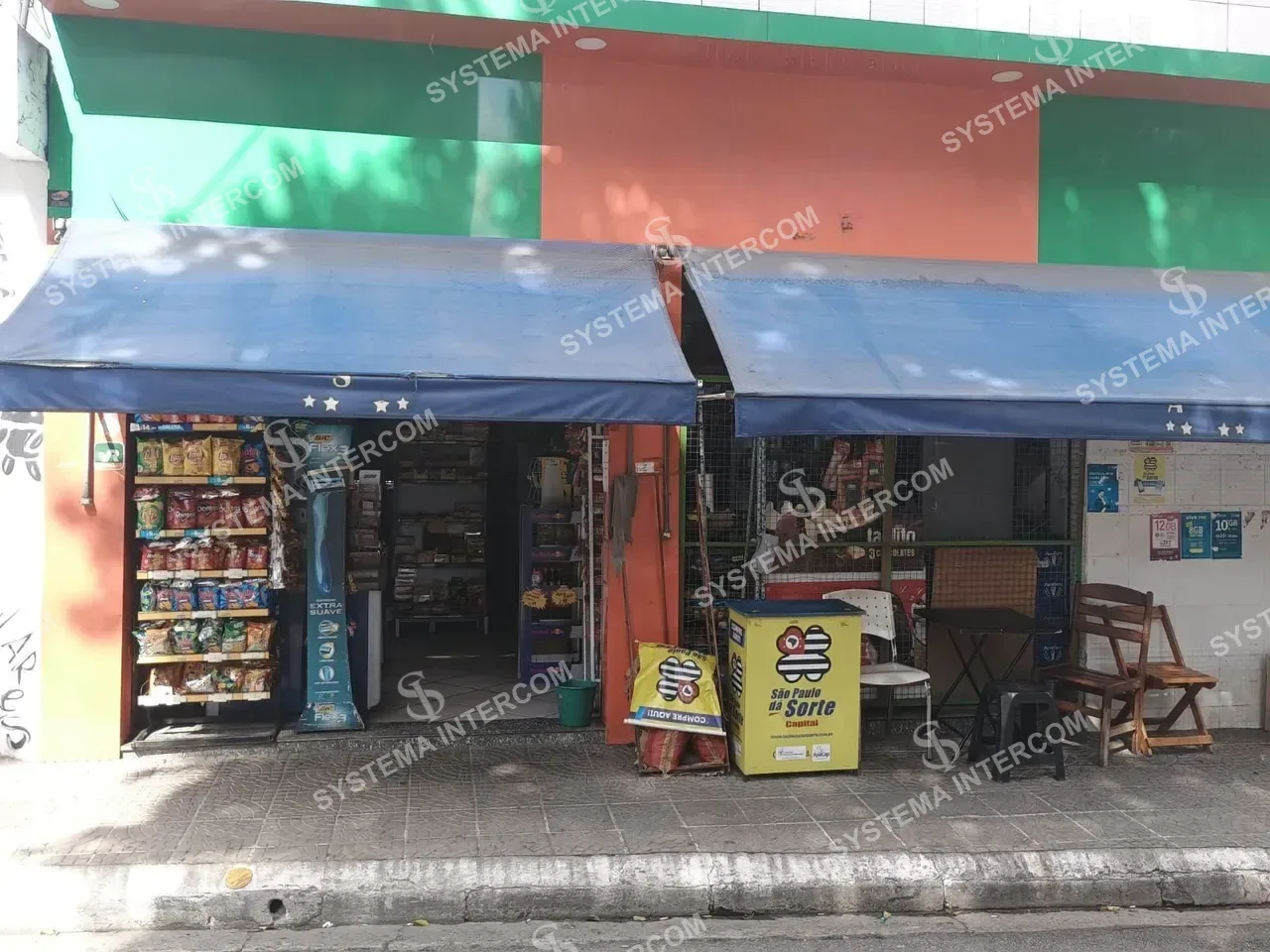Mercado sem açougue na região da Zona Leste