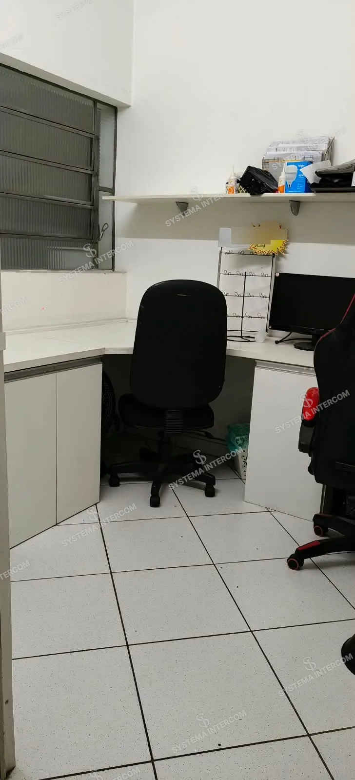 Farmacia fechada — foto 11