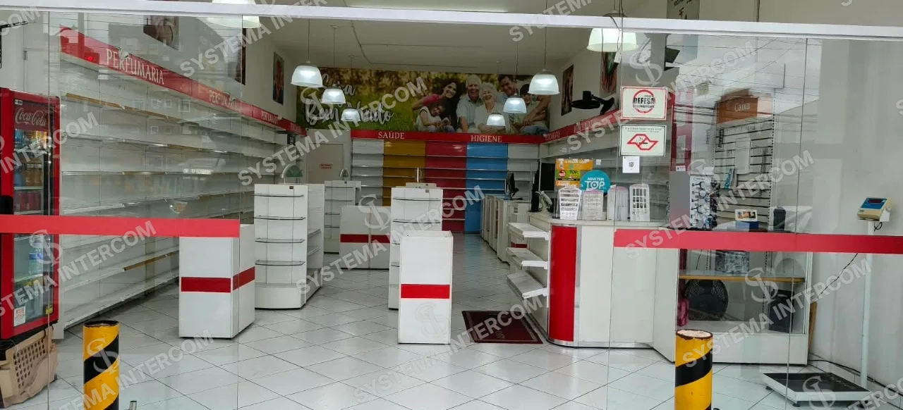 Farmacia fechada — foto 14