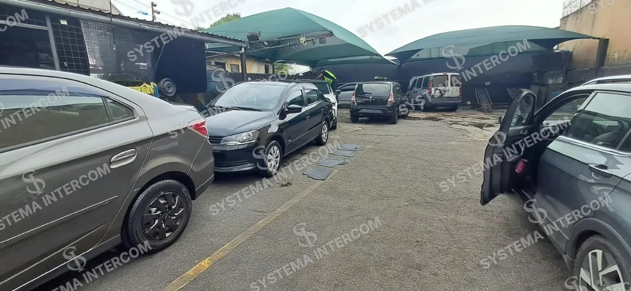 Lava Rápido em forte Centro Comercial na Zona Leste