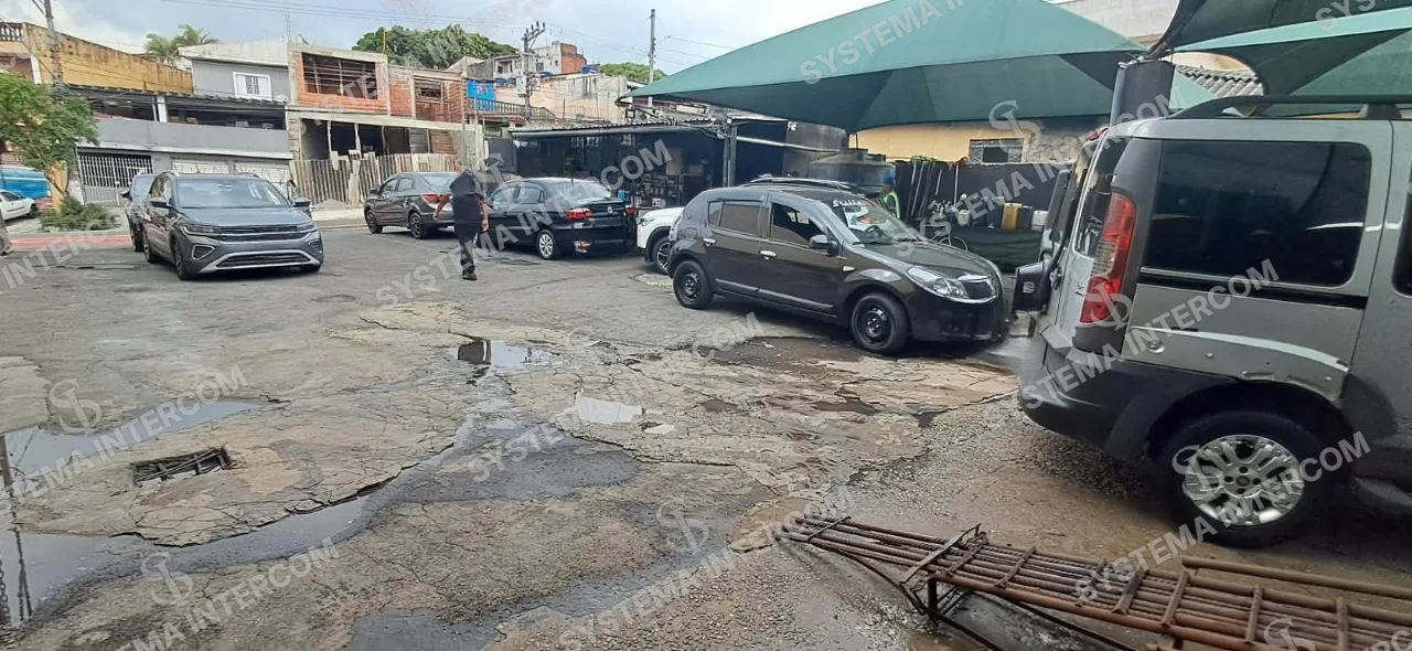 Lava Rápido em forte Centro Comercial na Zona Leste — foto 10